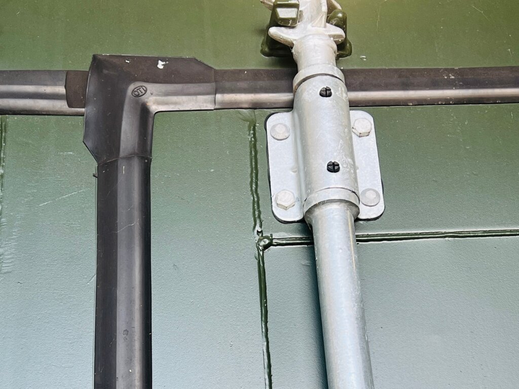 Hjørneforsegling til containerdøre - Image 5